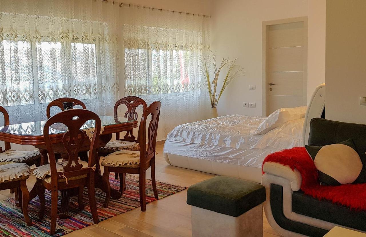 Villa Goliku Pestani المظهر الخارجي الصورة