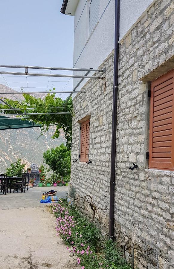 Villa Goliku Pestani المظهر الخارجي الصورة